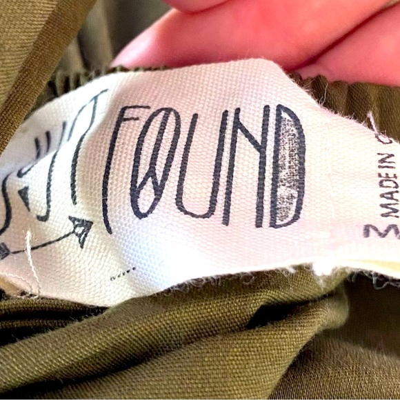 “Just Found”Olive Green Tiered Dress with Tied back Closure - Picture 9 of 9